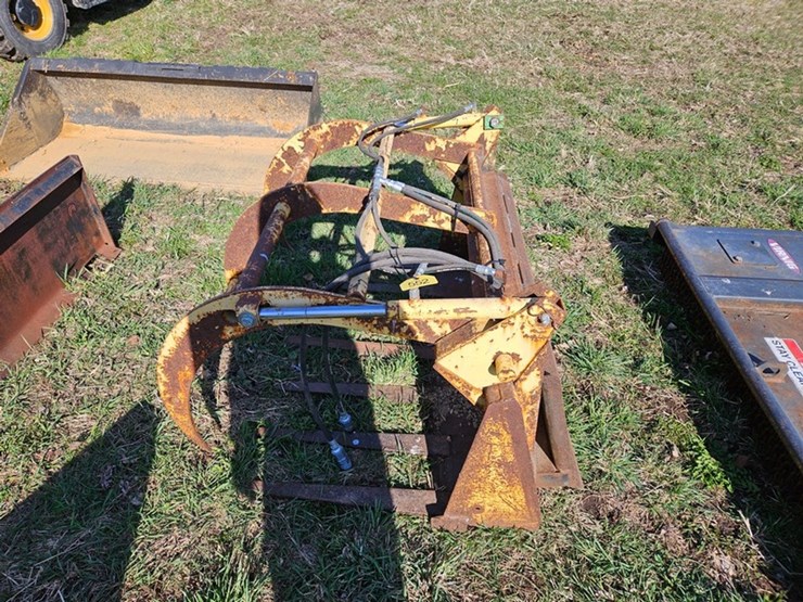 #552-•-55"-tine-grapple-bucket-image-2