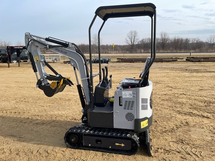 #1044-•-new-ats-d12d-mini-excavator-image-8