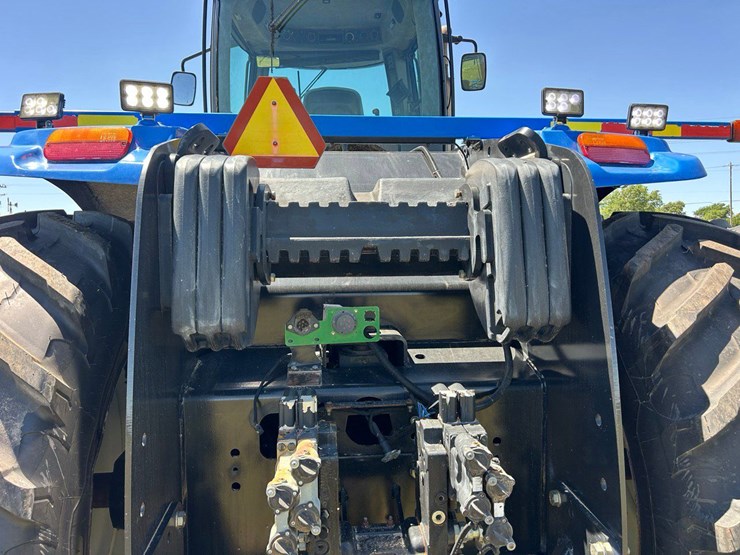 new-holland-tj375-image-5