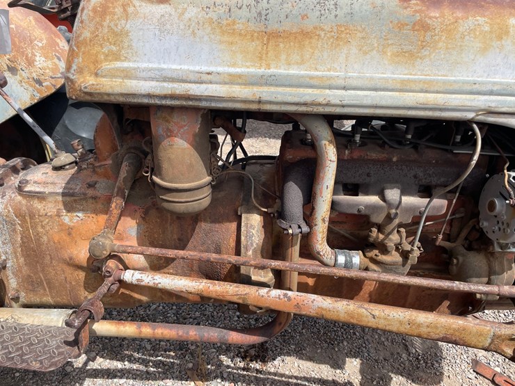 ford-tractor-image-30