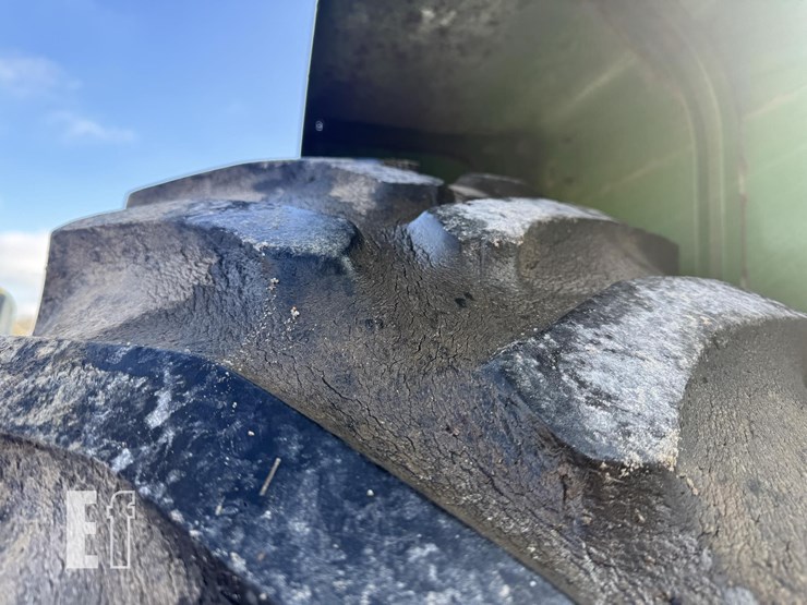 1991-john-deere-8760-image-11