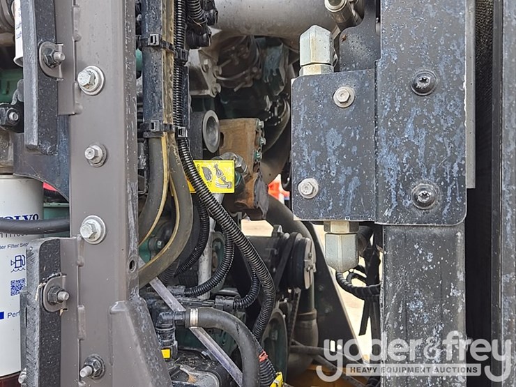 2021-volvo-l90h-image-73