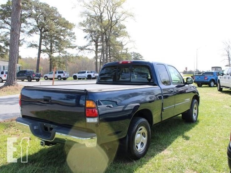 2003-toyota-tundra-image-3