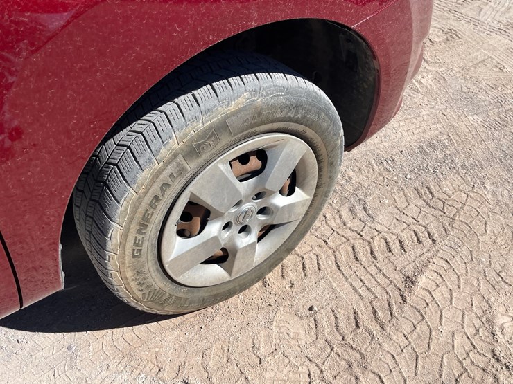 2015-nissan-rogue-image-12