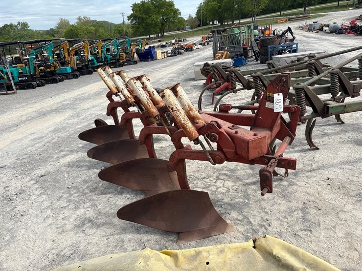 international-450-image-1