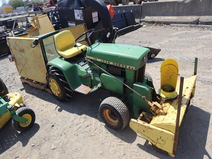 john-deere-110-image-2