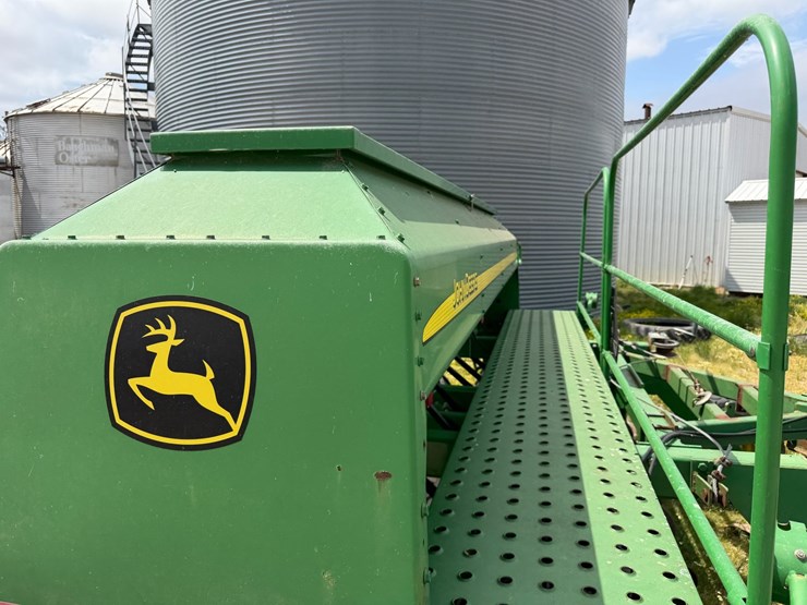 john-deere-1590-image-61