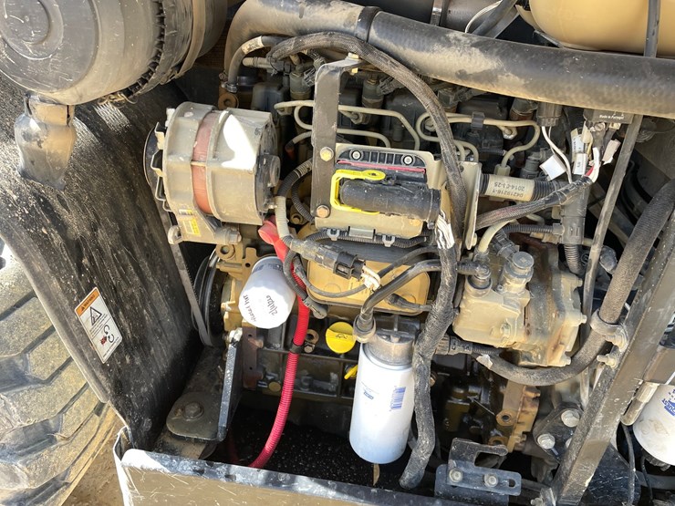 2014-jlg-g5-18a-image-42