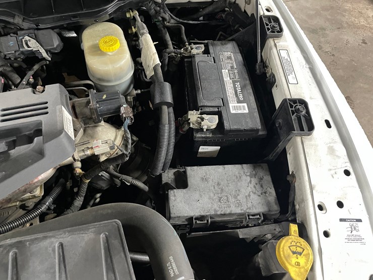 2012-dodge-3500-image-61