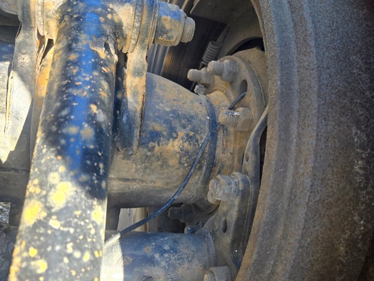 2005-peterbilt-379-image-88