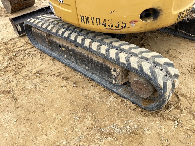 2014-caterpillar-303.5-image-70