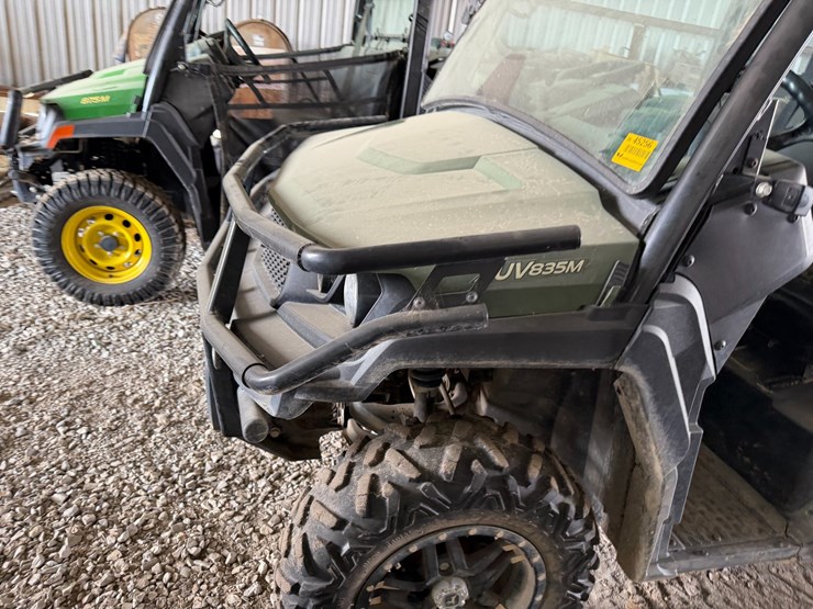 john-deere-gator-image-24