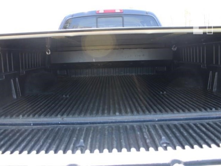 2003-toyota-tundra-image-6