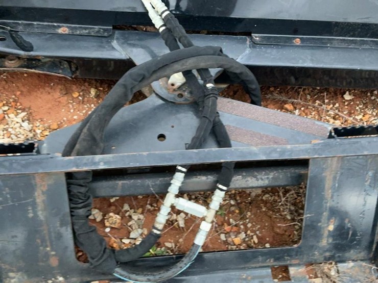 #177-•-2017-quick-attach-84"-angle-broom-image-6