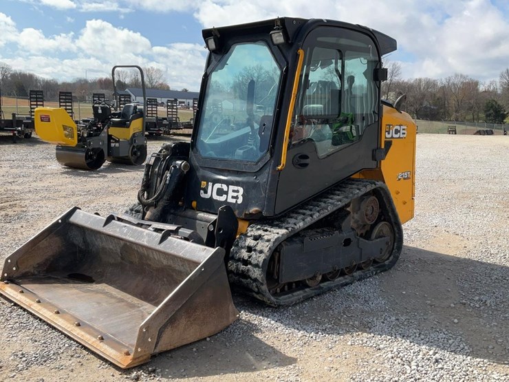 2021-jcb-215t-image-1