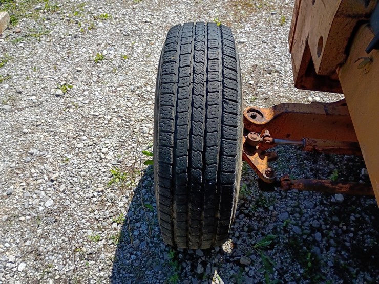 1979-case-586c-image-49