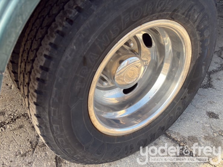 2011-ford-f350-image-23