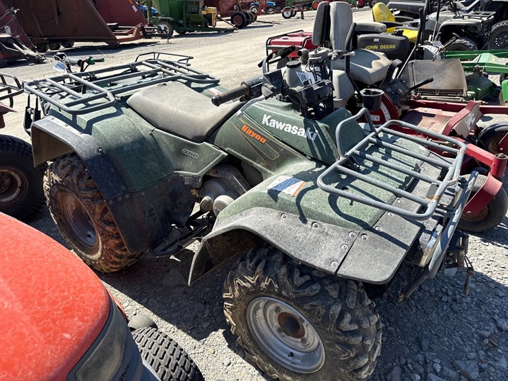 kawasaki-bayou-300-image-3