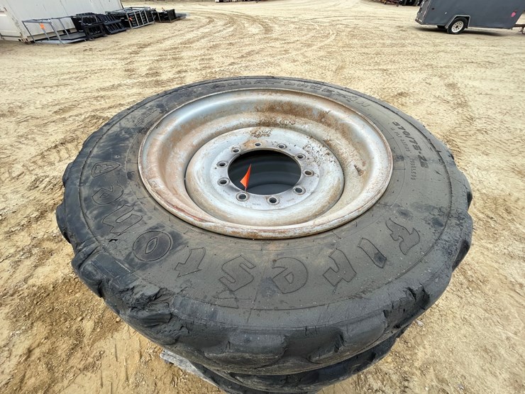 #7539-•-set-of-(4)-firestone-brand-telehandler-tires-on-rims-image-4