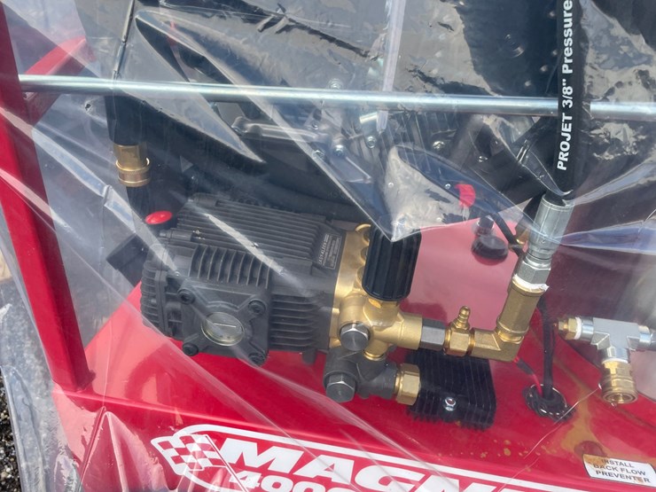 #3090-•-2026-magnum-4000-hot-water-pressure-washer-image-7