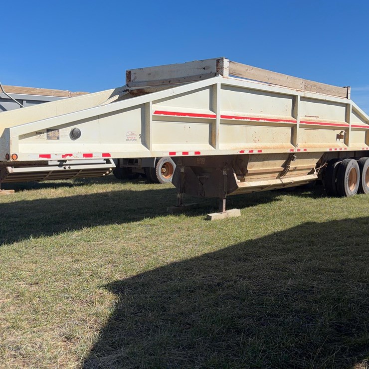 2010 Dakota Belly Dump Trailer