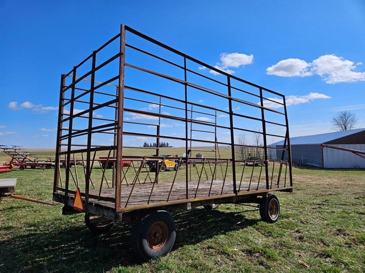 #536-•-8'x16'-bale-wagon-image-5