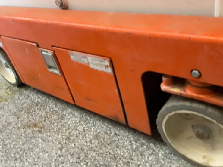 #416-•-2019-snorkel-19'-scissor-lift-image-15