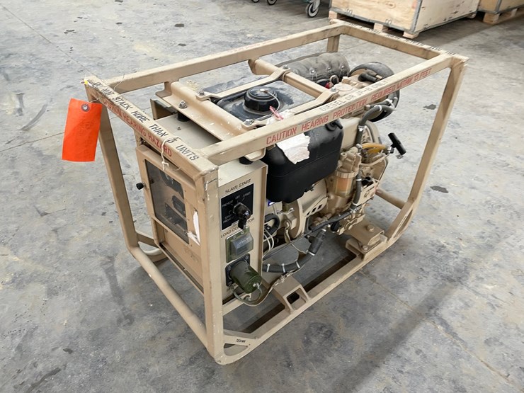 #7549-•-military-diesel-generator-image-3