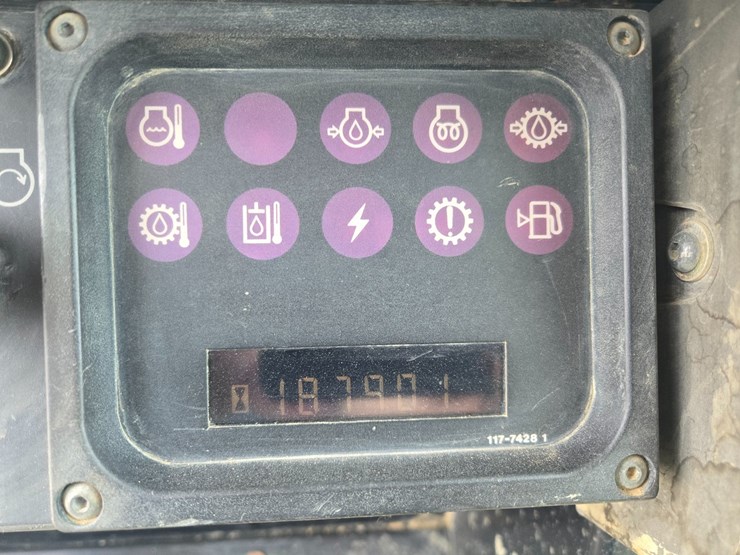 2001-caterpillar-963c-image-86