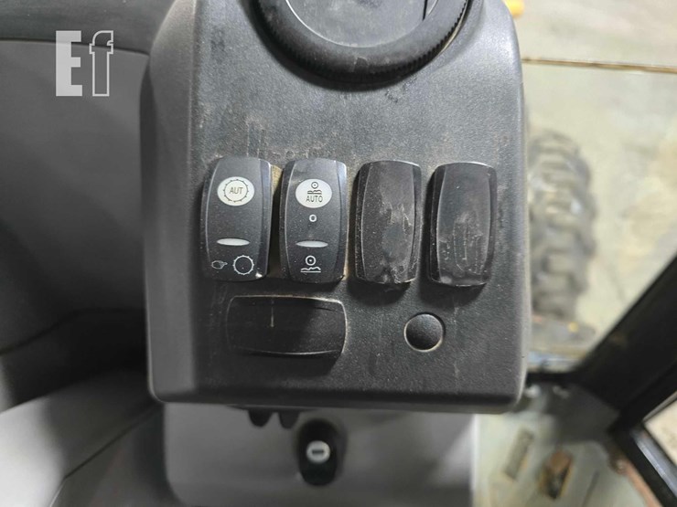 2006-caterpillar-420e-image-20