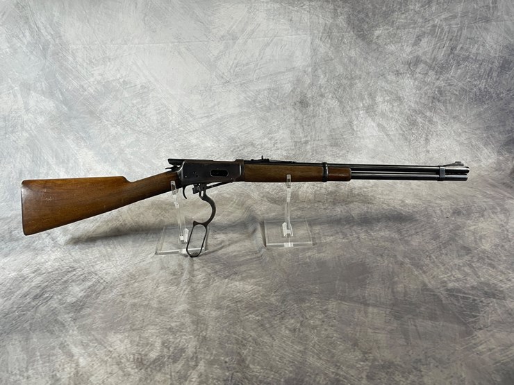 #1256-•-winchester-model-94,-30-wcf-lever-action-rifle,-sn:-1538215,-(neenah,-wi)-image-1