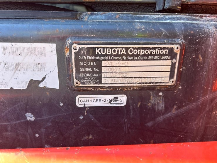 2017-kubota-svl75-2-image-28