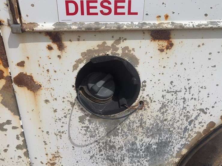 2012-dodge-3500-image-12