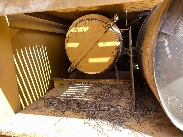 caterpillar-225-image-50