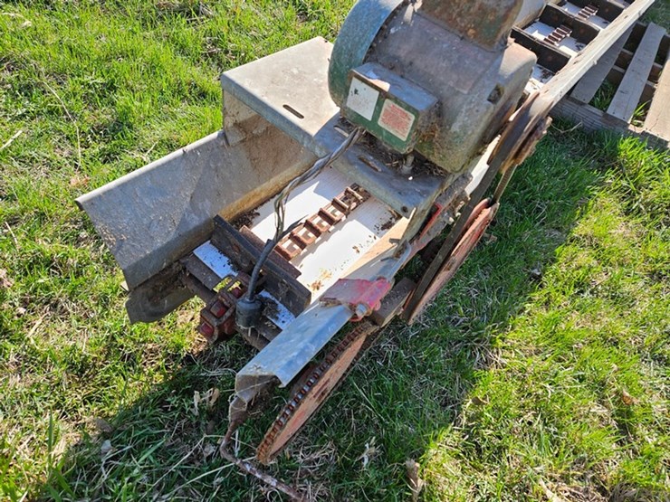 #559-•-loyal-20'-elevator-image-10