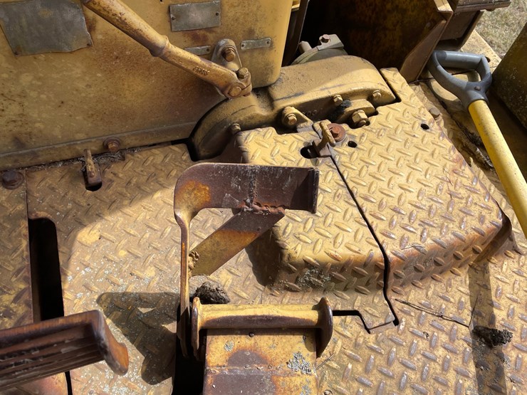 caterpillar-d7-image-45