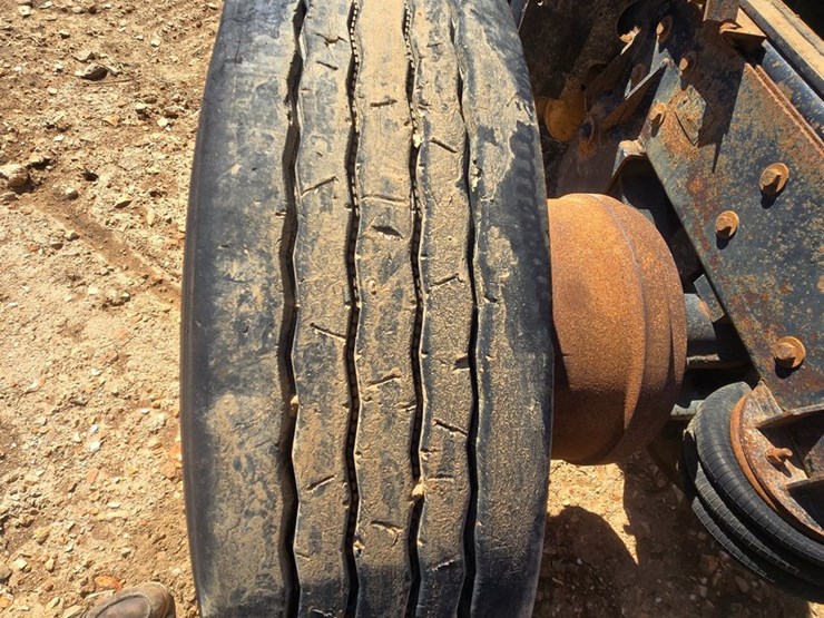 1994-mack-rd690s-image-84