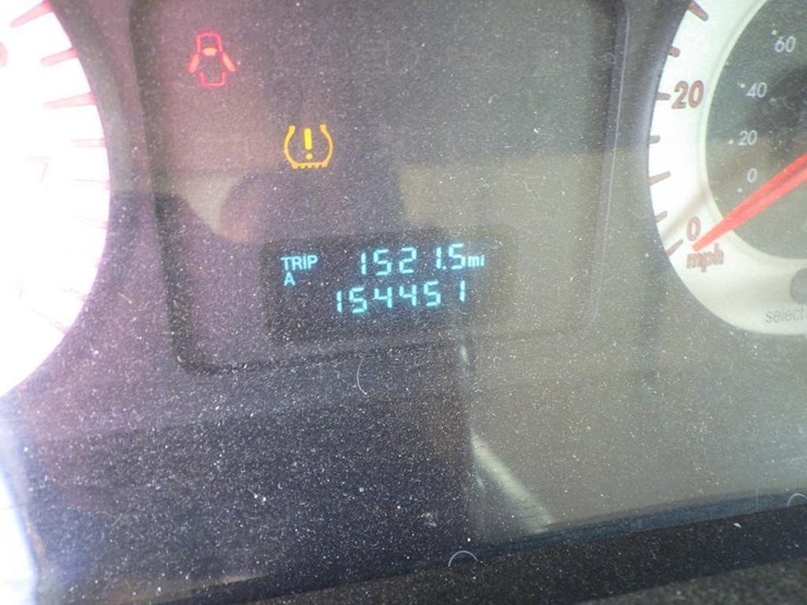 2010-mazda-tribute-image-14