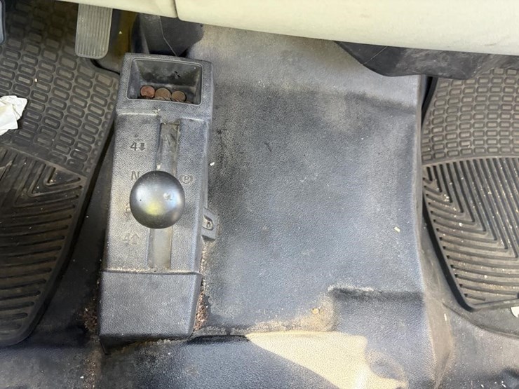 2012-gmc-sierra-3500-image-17