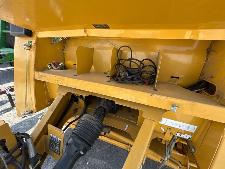 vermeer-504r-classic-image-10