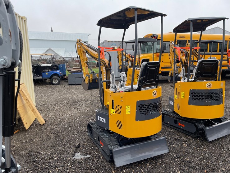 #3292-•-2026-ats-rt12r-mini-excavator-image-4
