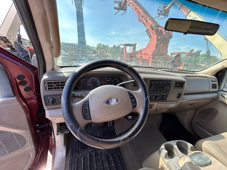 2004-ford-f250-image-13