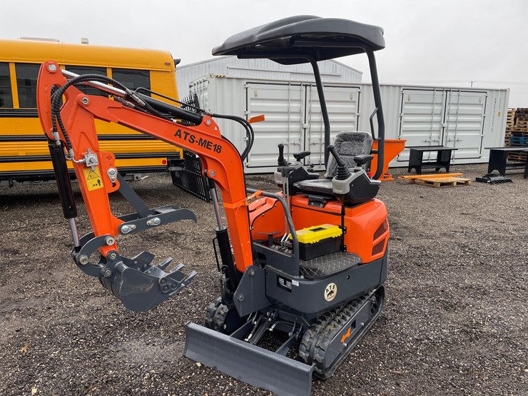 #3344-•-2026-ats-me18-mini-excavator-image-1
