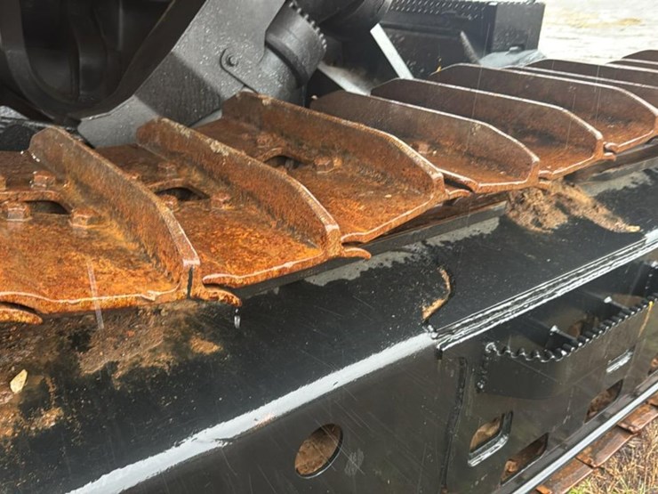 2010-tigercat-lx822c-image-33