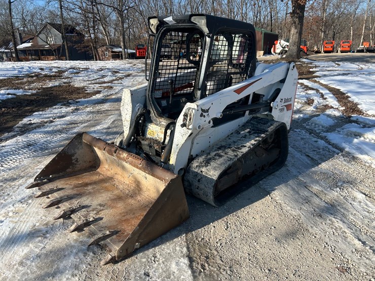 2017-bobcat-t550-image-2