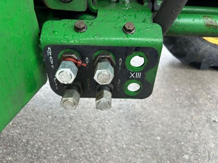 2016-john-deere-5085e-image-48