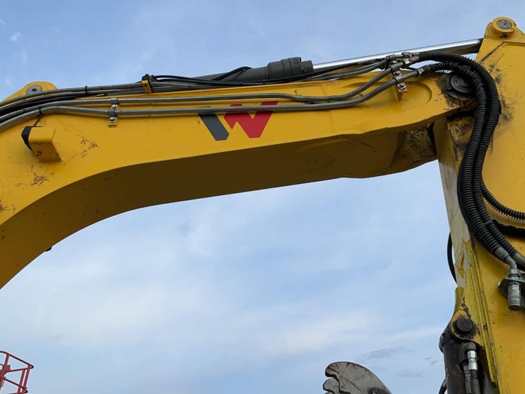 2019-wacker-neuson-et145-image-37