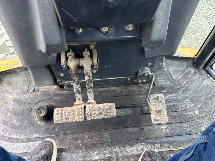 2001-deere-310sg-image-70