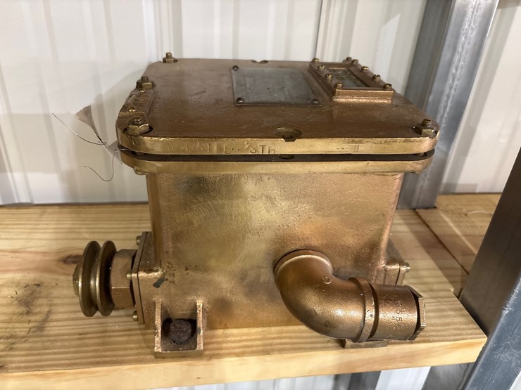 #35-•-us-navy-shaft-rpm-transmitter-image-3