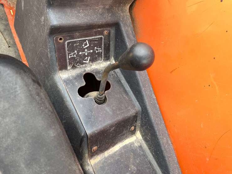 2013-jlg-g6-42a-image-48